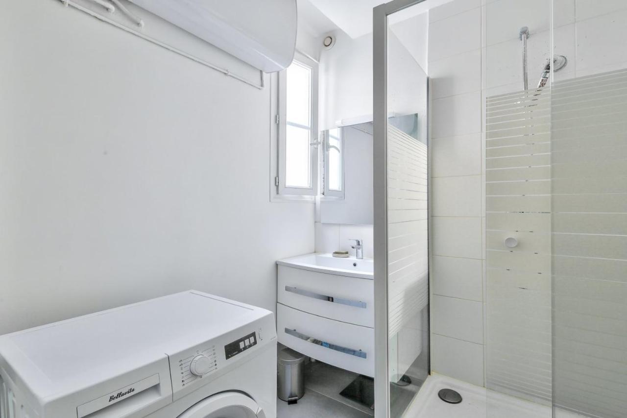 פריז Large Cozy Apartment Near Convention מראה חיצוני תמונה