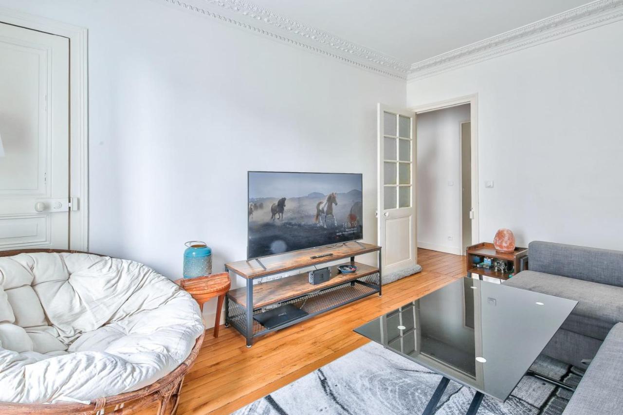 פריז Large Cozy Apartment Near Convention מראה חיצוני תמונה