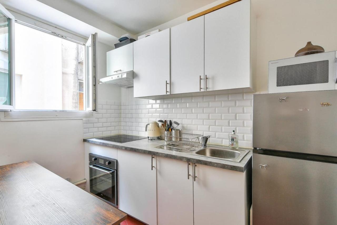 פריז Large Cozy Apartment Near Convention מראה חיצוני תמונה