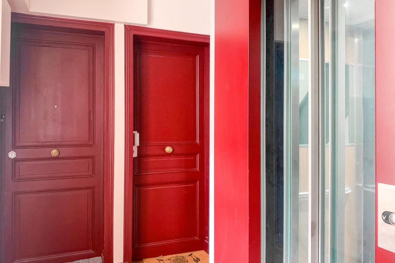 פריז Large Cozy Apartment Near Convention מראה חיצוני תמונה