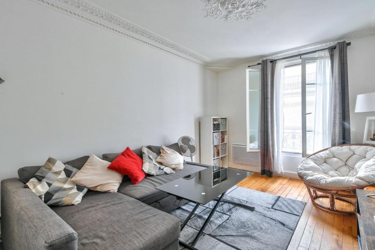 פריז Large Cozy Apartment Near Convention מראה חיצוני תמונה